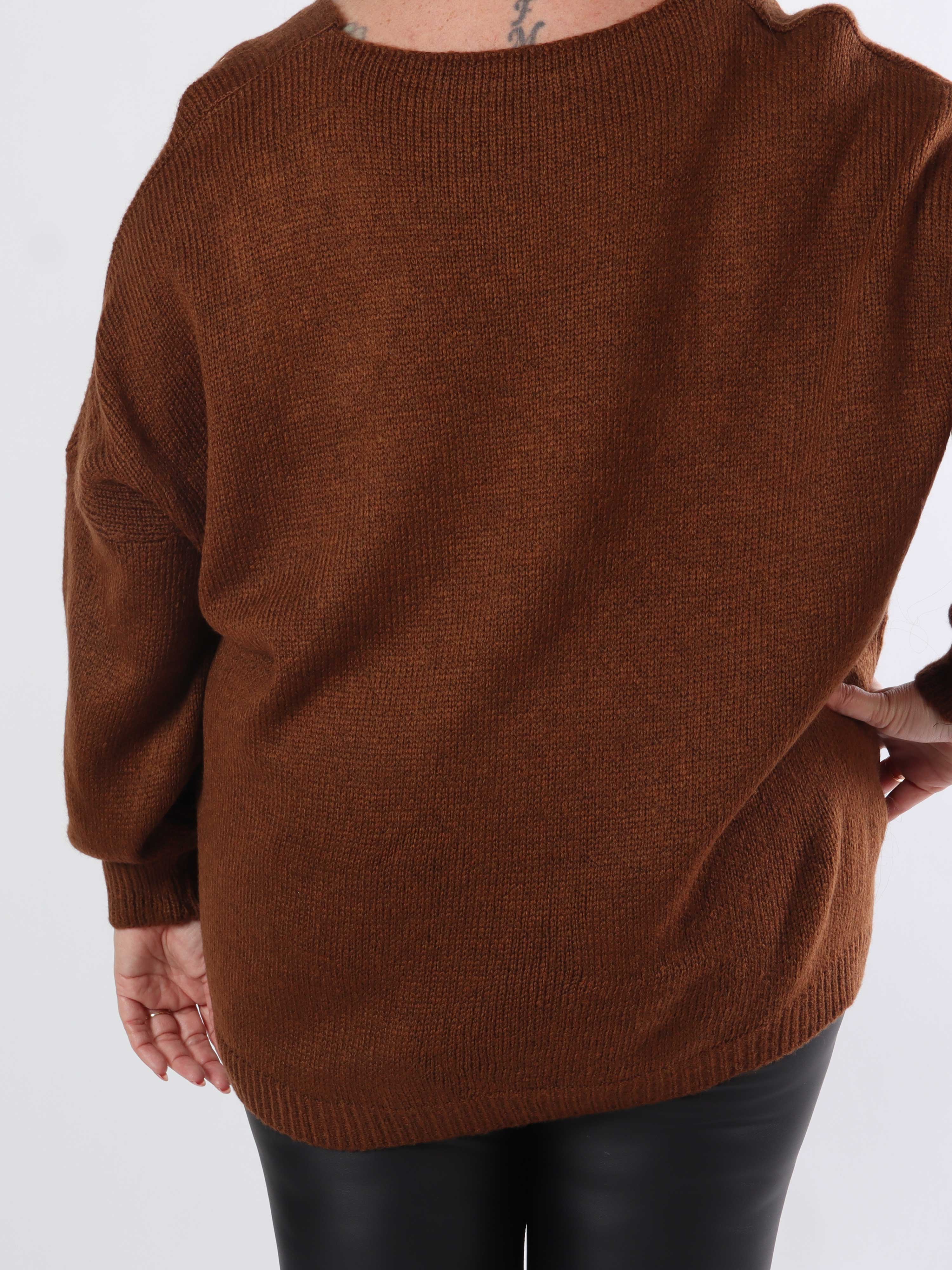 Omaria - Stickad plus size blus med fyrverkerier på